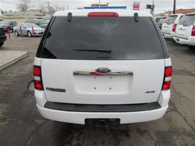 2010 Ford Explorer 4x4 XLT 4dr SUV